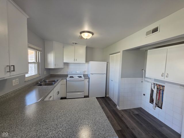 3823 Biscayne Road, Indianapolis, IN 46226