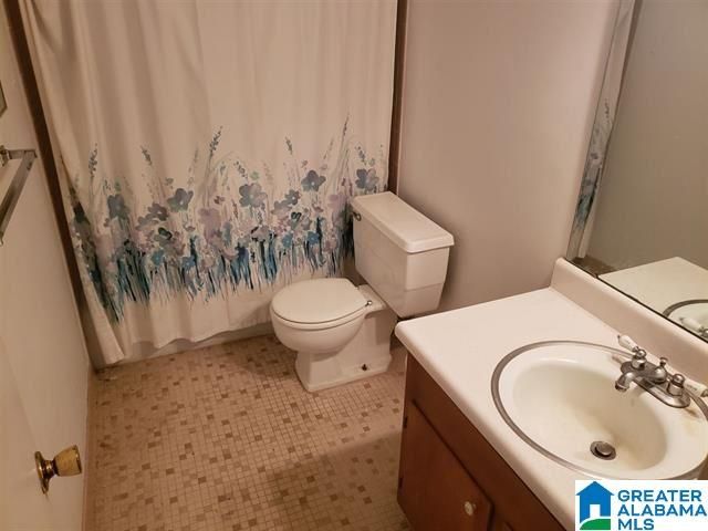 3408 Sandner Ct Apt A, Homewood, AL 35209