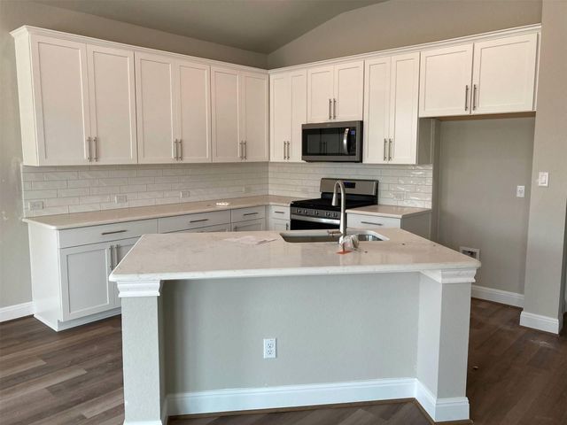 133 Birkshire DR, Georgetown, TX 78626