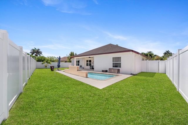 107 Sycamore Drive, Royal Palm Beach, FL 33411