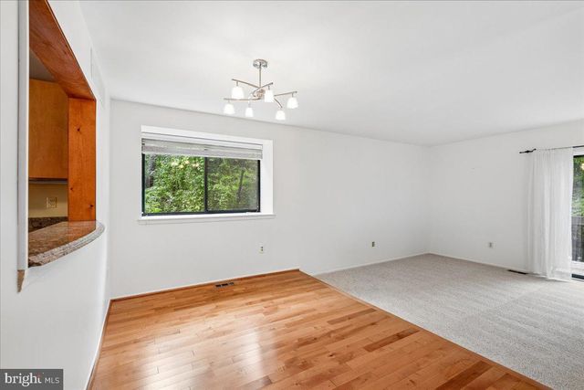 8946 SKYROCK CT, Columbia, MD 21046