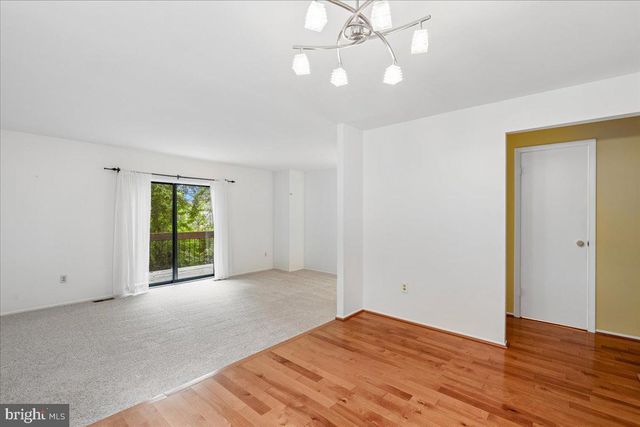8946 SKYROCK CT, Columbia, MD 21046