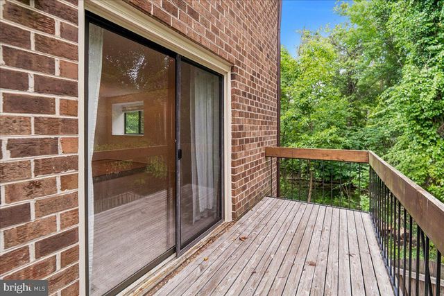 8946 SKYROCK CT, Columbia, MD 21046
