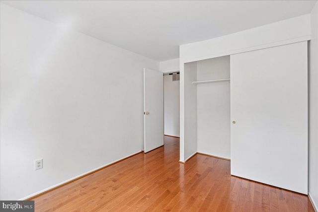 8946 SKYROCK CT, Columbia, MD 21046