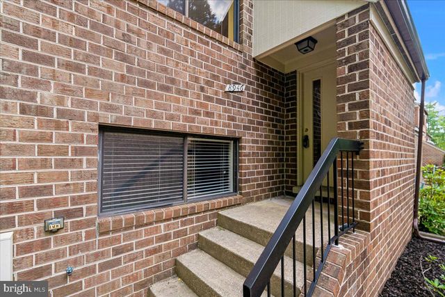 8946 SKYROCK CT, Columbia, MD 21046