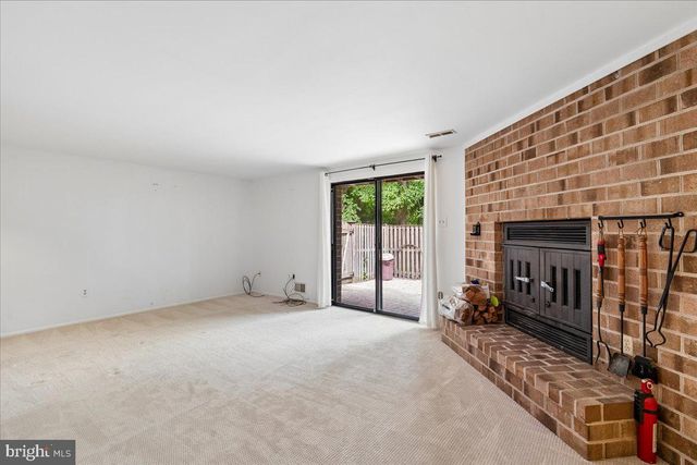8946 SKYROCK CT, Columbia, MD 21046