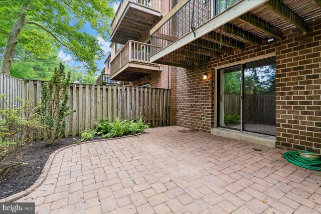 8946 SKYROCK CT, Columbia, MD 21046