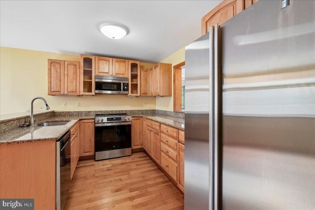 8946 SKYROCK CT, Columbia, MD 21046