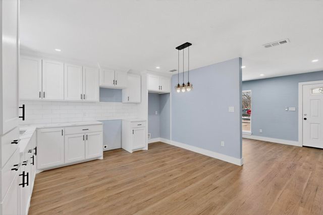 4813 Pebbleridge Drive, Balch Springs, TX 75180