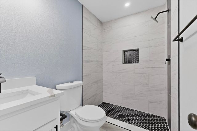 4813 Pebbleridge Drive, Balch Springs, TX 75180