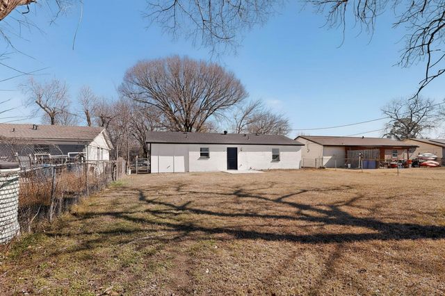 4813 Pebbleridge Drive, Balch Springs, TX 75180