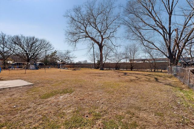 4813 Pebbleridge Drive, Balch Springs, TX 75180