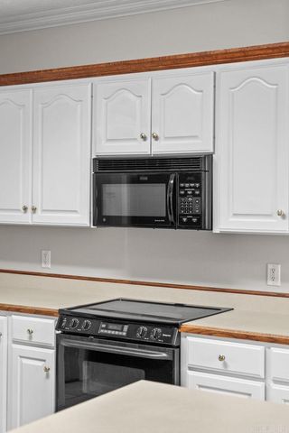 1325 Clarence Drive, Conway, AR 72034