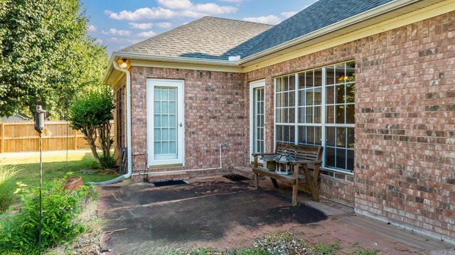 1325 Clarence Drive, Conway, AR 72034