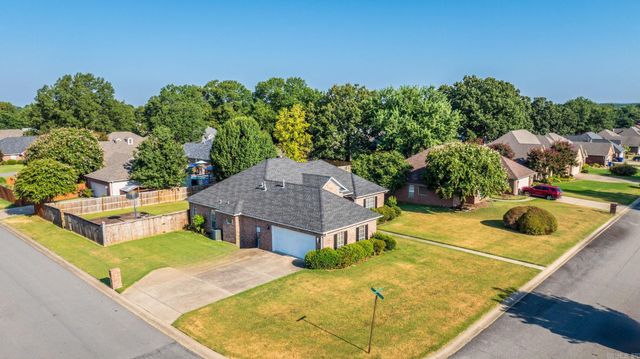 1325 Clarence Drive, Conway, AR 72034