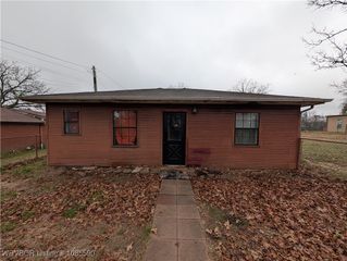 1118 STRAWBERRY Lane, Cedarville, AR 72932