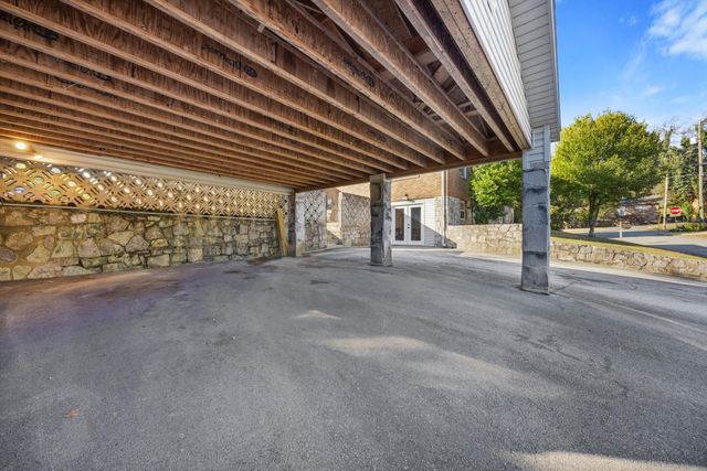 710 Belvoir Avenue, Chattanooga, TN 37412