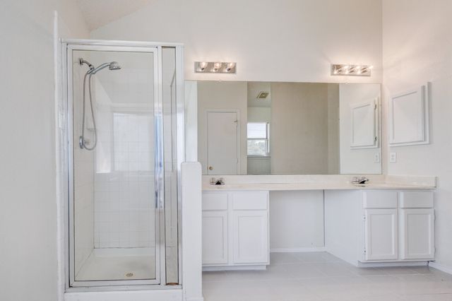 811 Valleycreek Road, Mesquite, TX 75181