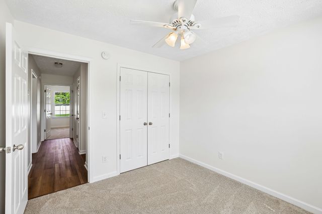 2029 Barretts Ridge Dr, Murfreesboro, TN 37130