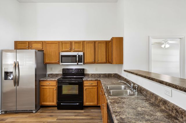 2029 Barretts Ridge Dr, Murfreesboro, TN 37130