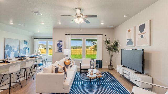 146 Aruba Dr, Rockport, TX 78382