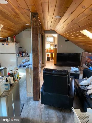 25 FIFTH AVE, Trappe, PA 19426