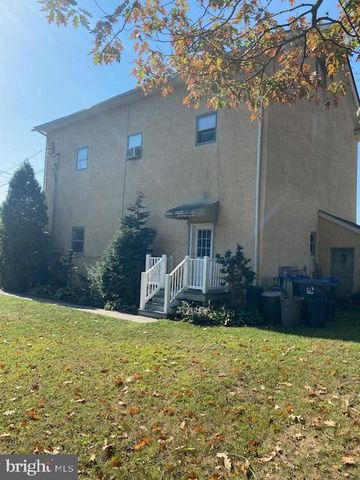 25 FIFTH AVE, Trappe, PA 19426