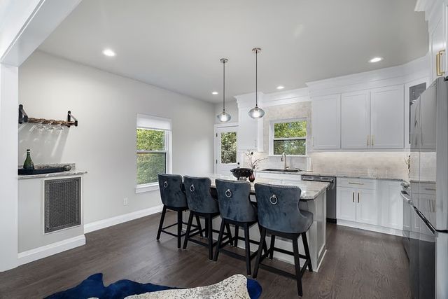 2307B Burns St, Nashville, TN 37216