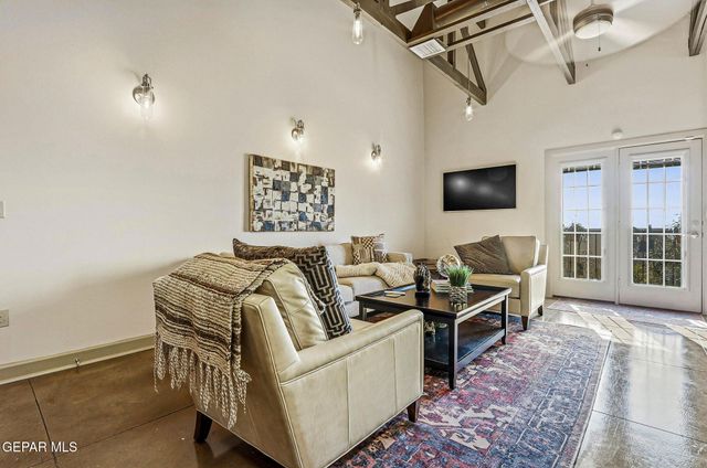 6350 Escondidio Drive D31, El Paso, TX 79912