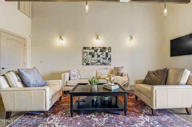 6350 Escondidio Drive D31, El Paso, TX 79912