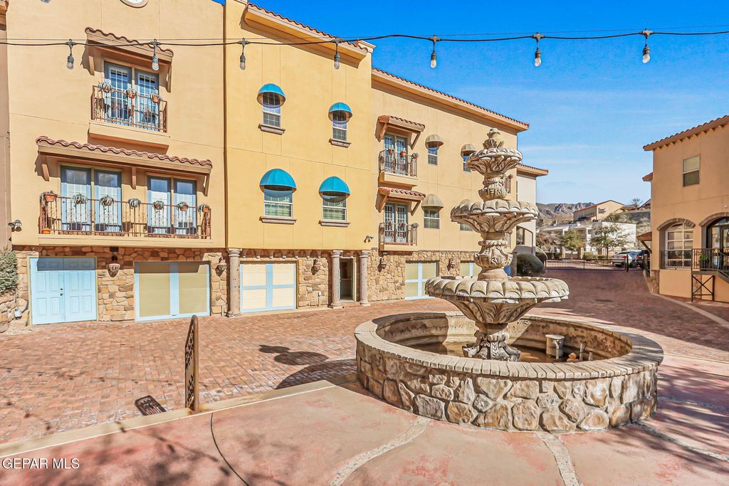 6350 Escondidio Drive D31, El Paso, TX 79912