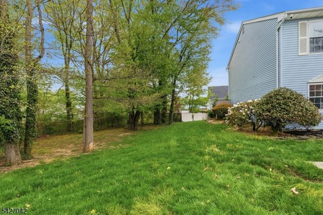 82 Cliffwood Ave, Aberdeen Twp., NJ 07721