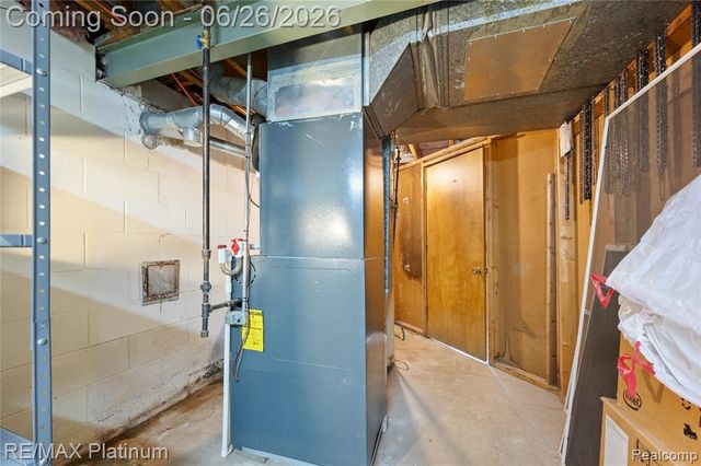 9460 Deer Park Court, Fenton, MI 48430