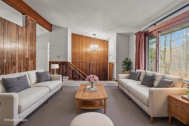 213 Forest STREET, Lake Geneva, WI 53147