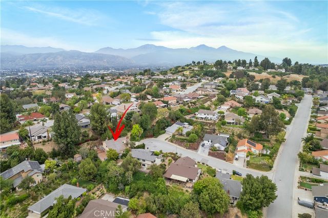 1759 Paseo Verano, San Dimas, CA 91773