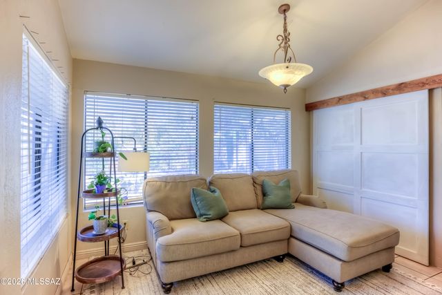 4860 W Vicuna Drive, Tucson, AZ 85742