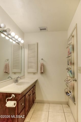 4860 W Vicuna Drive, Tucson, AZ 85742