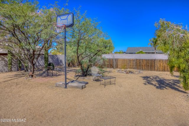 4860 W Vicuna Drive, Tucson, AZ 85742