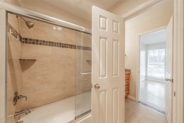 3812 Indian Wells Drive, Arlington, TX 76017