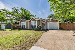3812 Indian Wells Drive, Arlington, TX 76017