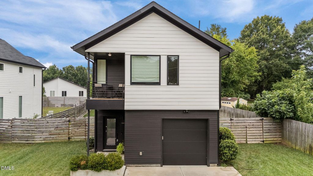 2206 Millbank Street, Raleigh, NC 27610