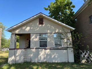 271 E 148th Street, Harvey, IL 60426