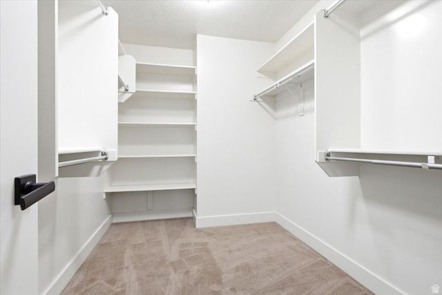 822 W STAR SPANGLED DR, Bluffdale, UT 84065