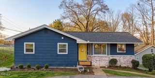 1004 North Barton Street, Johnson City, TN 37604