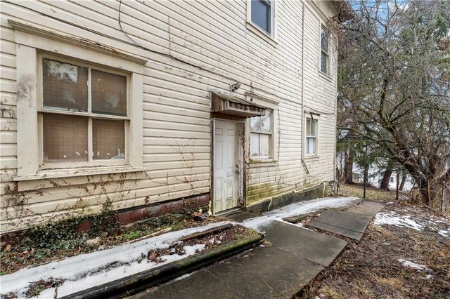 119 Birmingham Ave, Carrick, PA 15210