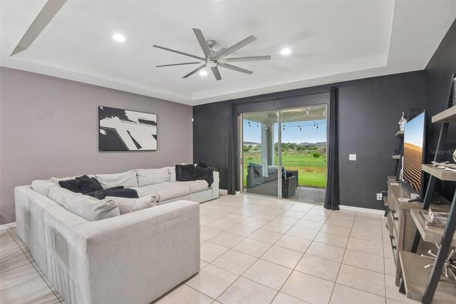 5319 FALLEN LEAF DRIVE, Riverview, FL 33578