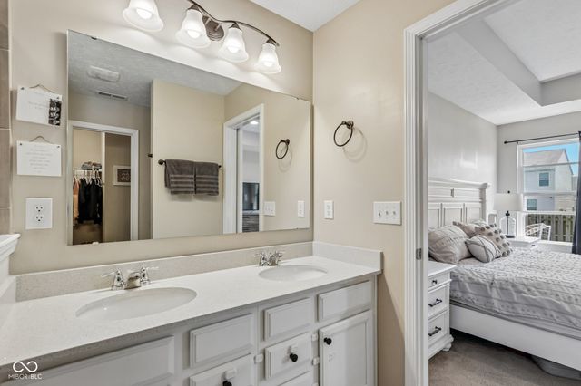 10413 Pintail Lane, Indianapolis, IN 46239