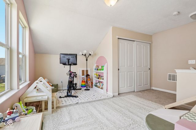 10413 Pintail Lane, Indianapolis, IN 46239