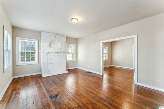 1601 2ND COURT W, Birmingham, AL 35208