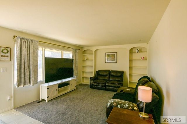 1452 Austin Avenue, Idaho Falls, ID 83404